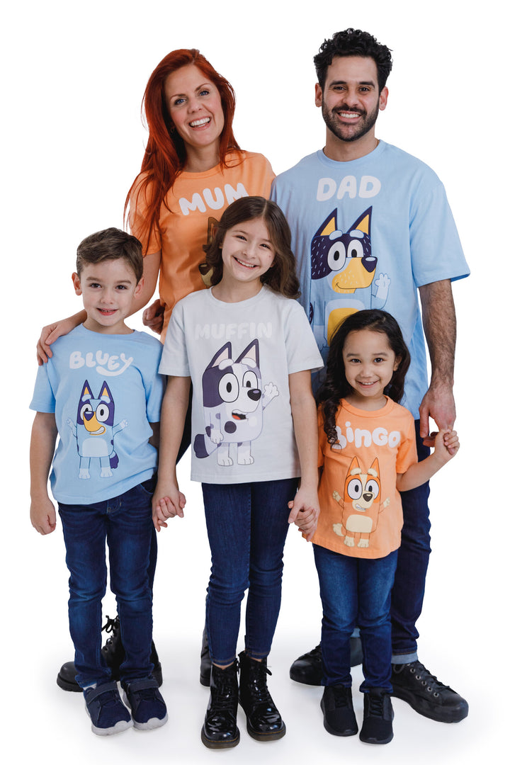 Bluey Aunt Frisky Women's Short Sleeve T-Shirt Peach
