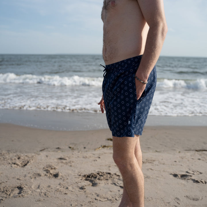 Dreamwave Men's Compression Liner Swim Trunks with Phone Pocket 7 inch Inseam Anti Chafing Navy Medallion