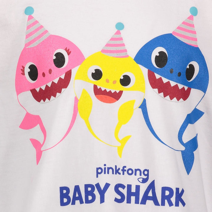 Conjunto de camiseta Pinkfong Baby Shark y pantalones cortos de felpa francesa