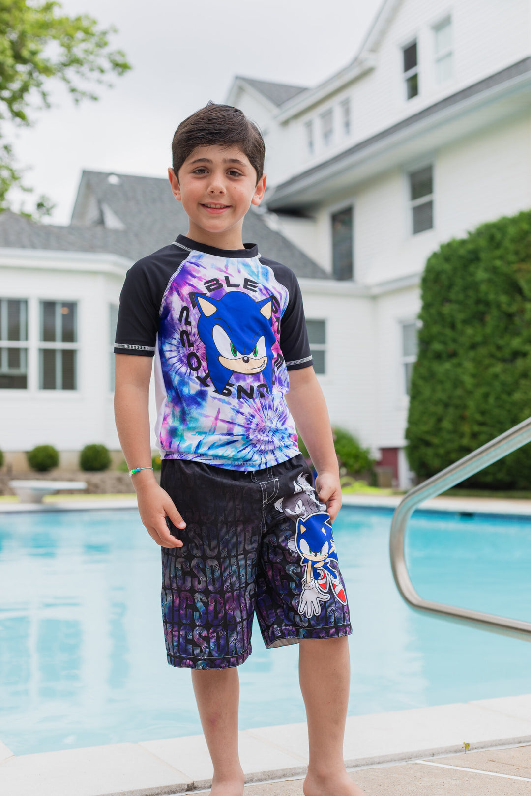 SEGA Sonic the Hedgehog Pullover Rash Guard and Swim Trunks Outfit Set