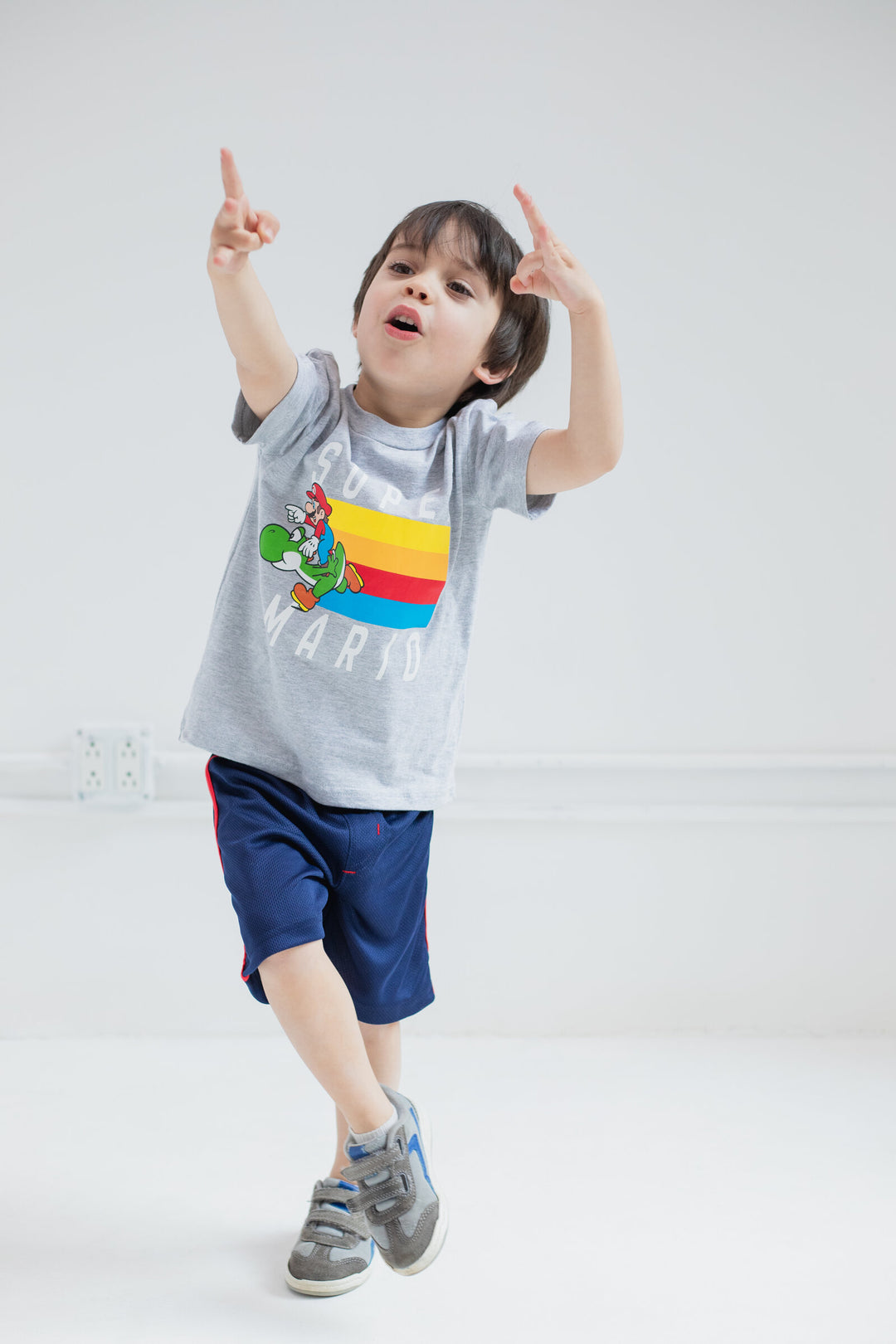 Mario Graphic T-Shirt & Shorts Set