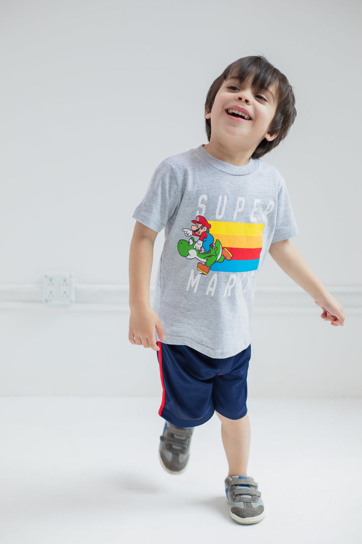 Conjunto de camiseta gráfica y shorts de Mario