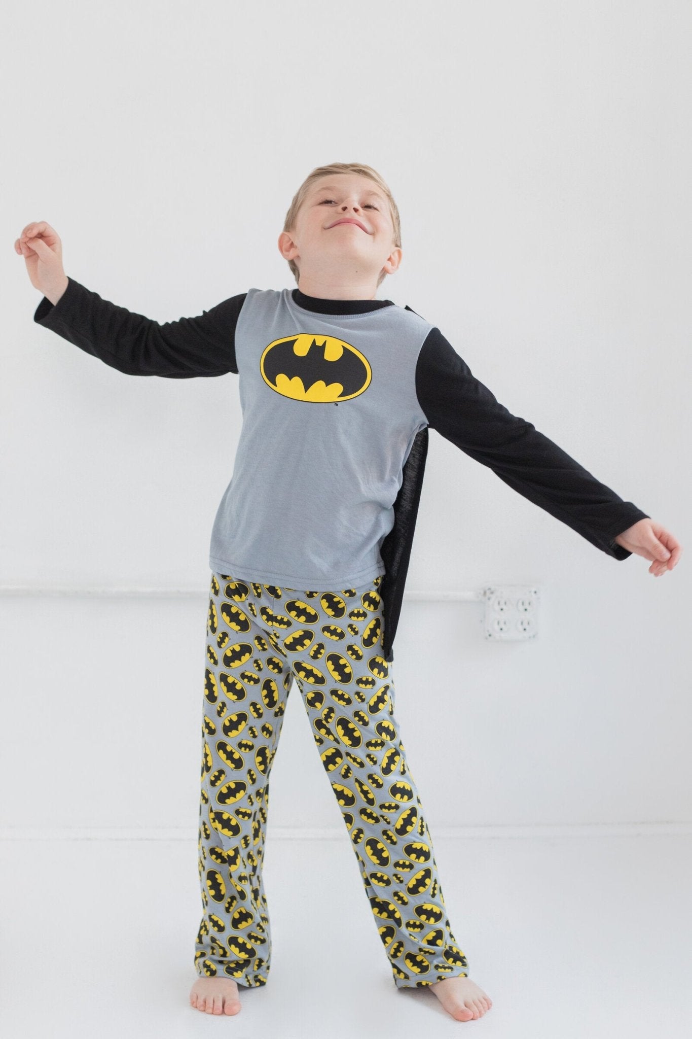 DC Comics Justice League Batman Pullover Pajama Shirt and Pants Sleep Set - imagikids